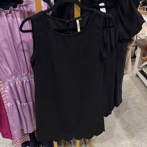 Mittoshop Elegant Black Scalloped Dress